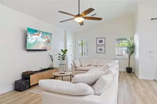 11528 Palmetto Pine St, Riverview, FL 33569 - Photo 6