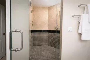 220 108th Ave, Treasure Island, FL 33706 - Photo 44