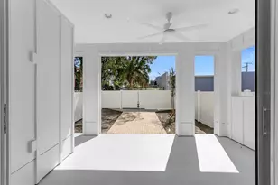2140 W Chestnut St, Tampa, FL 33607 - Photo 16