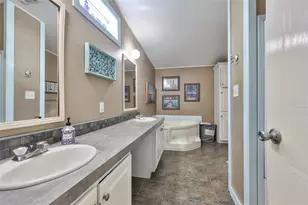 20112 Hobbs Rd, Wimauma, FL 33598 - Photo 28