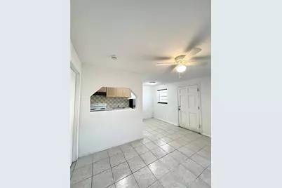 2916 N 16th Street #2, Tampa, FL 33605 - Photo 6