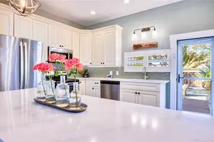 209 35th Ave N, Saint Petersburg, FL 33704 - Photo 20