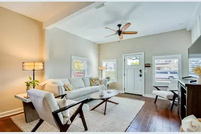 209 35th Avenue N, Saint Petersburg, FL 33704 - Photo 24