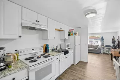 1015-1017 58th Avenue Drive E, Bradenton, FL 34203 - Photo 10