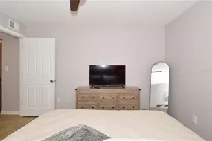 8653 Fancy Finch Dr, Tampa, FL 33614 - Photo 50