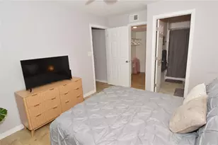 8653 Fancy Finch Dr, Tampa, FL 33614 - Photo 34