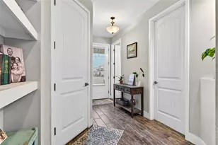 5123 Flag St, Sarasota, FL 34232 - Photo 8