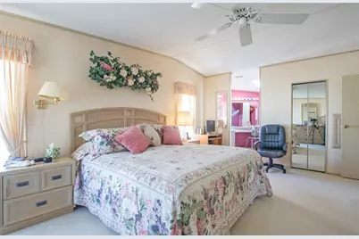 428 Pelican Drive S, Oldsmar, FL 34677 - Photo 24