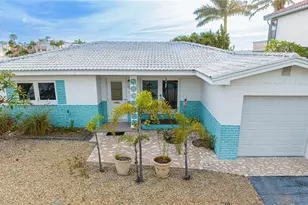 1425 Corey Way S, South Pasadena, FL 33707 - Photo 2