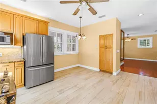 546 26th Ave N, Saint Petersburg, FL 33704 - Photo 16