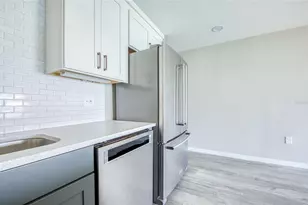 1765 Gulf Blvd, Englewood, FL 34223 - Photo 10