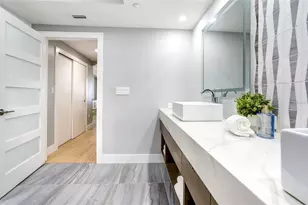 1370 Gulf Blvd, Clearwater Beach, FL 33767 - Photo 12