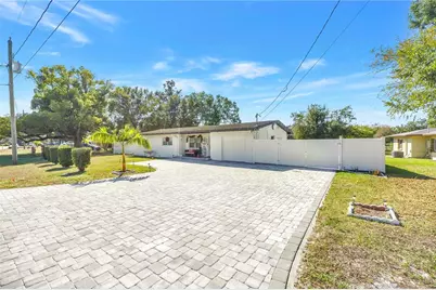 13216 Forest Hills Drive, Tampa, FL 33612 - Photo 2