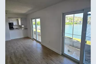 8822 Bay Pointe Drive #104, Tampa, FL 33615 - Photo 6