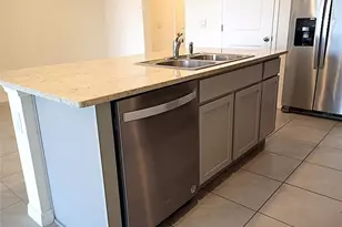 34346 Redwood Dawn Ln, Wesley Chapel, FL 33543 - Photo 18