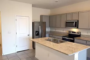 34346 Redwood Dawn Ln, Wesley Chapel, FL 33543 - Photo 14