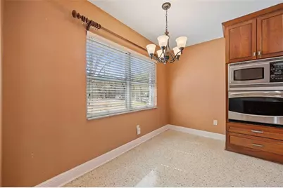3909 Hudson Lane, Tampa, FL 33618 - Photo 20