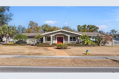 3909 Hudson Lane, Tampa, FL 33618 - Photo 2