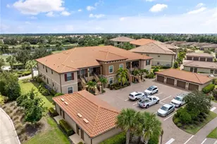 12710 Sorrento Wy, Bradenton, FL 34211 - Photo 2