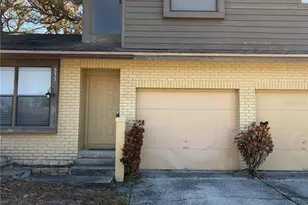 533 E Curlew Pl, Tarpon Springs, FL 34689 - Photo 4