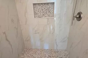 650 Island Way, Clearwater Beach, FL 33767 - Photo 10