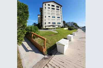 650 Island Way #408, Clearwater Beach, FL 33767 - Photo 16