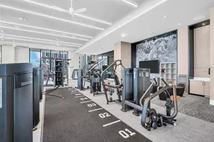 275 1st Ave S, Saint Petersburg, FL 33701 - Photo 38