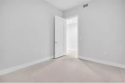 275 1st Avenue S #2304, Saint Petersburg, FL 33701 - Photo 24