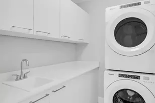 275 1st Ave S, Saint Petersburg, FL 33701 - Photo 26