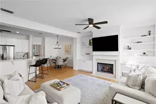 904 Harbour Bay Dr, Tampa, FL 33602 - Photo 2