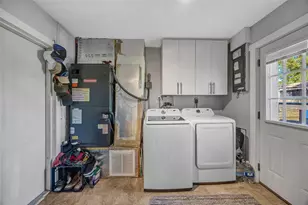 1225 NE 2nd St, Crystal River, FL 34429 - Photo 14