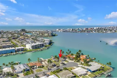 12520 4th Street E, Treasure Island, FL 33706 - Photo 10
