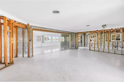 12520 4th Street E, Treasure Island, FL 33706 - Photo 44