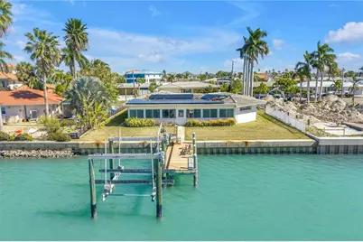 12520 4th Street E, Treasure Island, FL 33706 - Photo 1