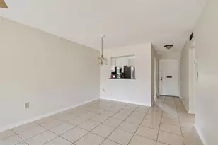 1285 Mission Hills Blvd, Clearwater, FL 33759 - Photo 12