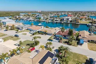 5440 Leeward Ln, New Port Richey, FL 34652 - Photo 34