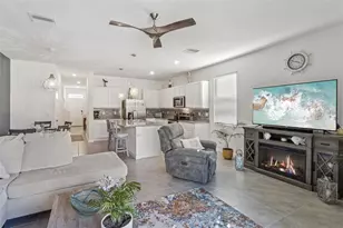 3522 Marigold Patch Ct, Plant City, FL 33565 - Photo 6