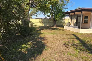 8836 Huntsman Ln, Port Richey, FL 34668 - Photo 36