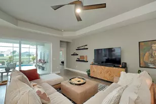 12177 Stuart Dr, Venice, FL 34293 - Photo 6