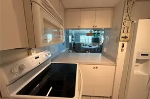 18650 Gulf Blvd, Indian Shores, FL 33785 - Photo 12