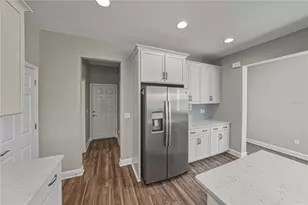 2527 Stapleford Pl, Wesley Chapel, FL 33543 - Photo 24