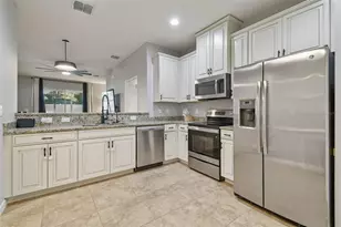 2109 Broadway View Ave, Brandon, FL 33510 - Photo 8