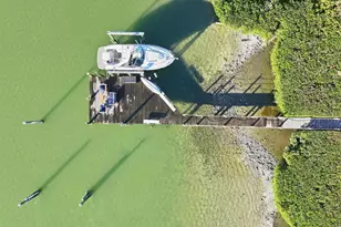 670 Sunset Dr S, Saint Petersburg, FL 33707 - Photo 62