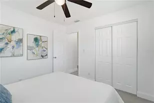 546 90th Ave N, Saint Petersburg, FL 33702 - Photo 16