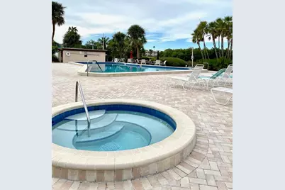 10032 65th Avenue N #17, Saint Petersburg, FL 33708 - Photo 22