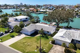 11800 6th St E, Treasure Island, FL 33706 - Photo 16