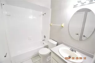 11375 Brookgreen Dr, Tampa, FL 33624 - Photo 32