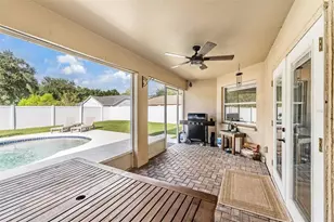 106 Winston Manor Cir, Seffner, FL 33584 - Photo 20