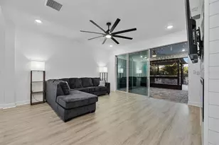 5617 Del Coronado Dr, Apollo Beach, FL 33572 - Photo 20
