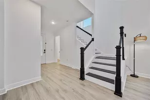 5617 Del Coronado Dr, Apollo Beach, FL 33572 - Photo 10